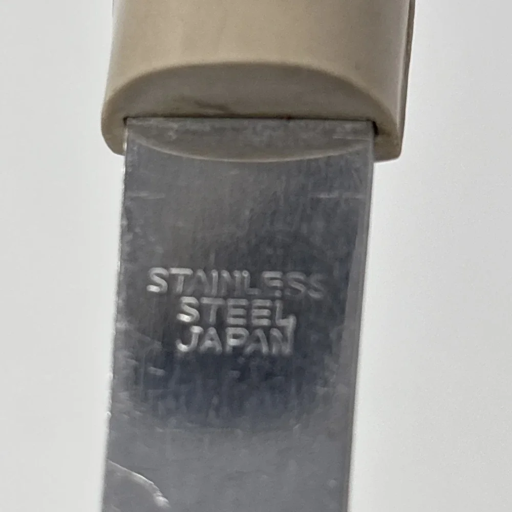Angled Spatula/Turner Vintage Stainless Steel Made In Japan Wheat‎ Handle Design